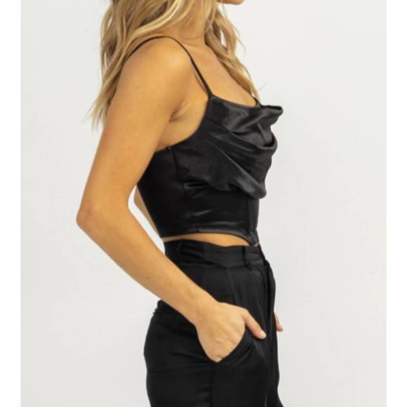 NEW BLUE BLUSH boning detail cowl neck top in black - Picture 4 of 5